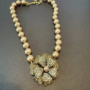 Vintage Heidi Daus Dogwood Flower Swarovski Crystal and Pearl Necklace